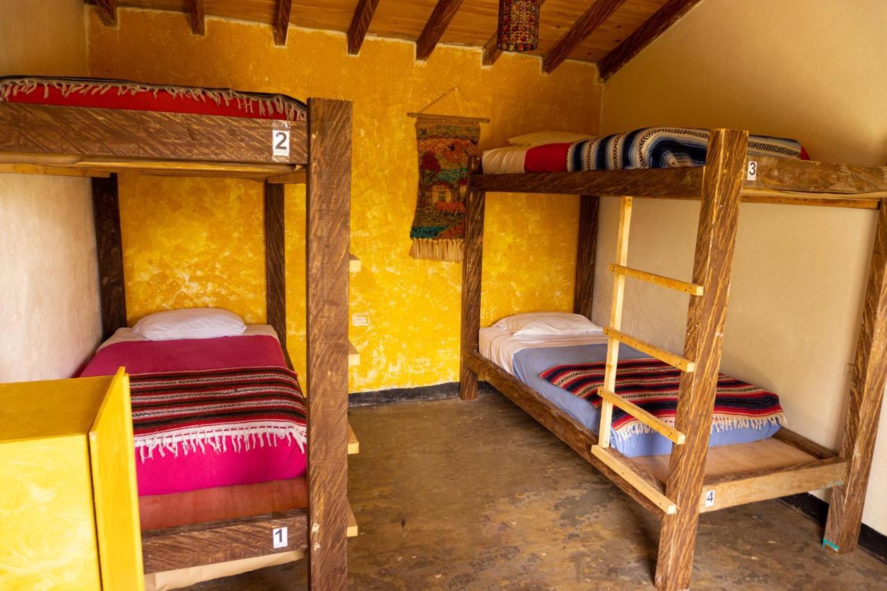 Bacoa Hostel Guatapé Buitenkant foto
